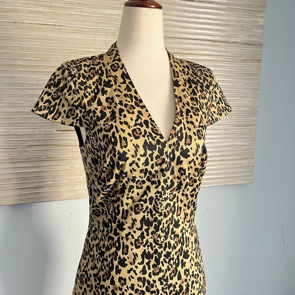 J. Crew V-neck sheath dress in leopard print Sz 2 NWT - Picture 9 of 12